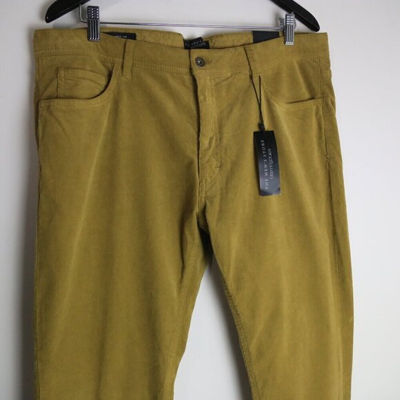 NWT The Men's Store Bloomingdale's Tailored Fit Mustard Pants Size 38Wx32L - Picture 2 of 8